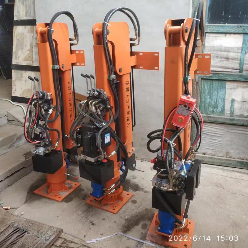 河南蒙古族自治县重汽蓝牌随车吊 3.2吨 国六动力强 液压驱动 农用自卸起重机